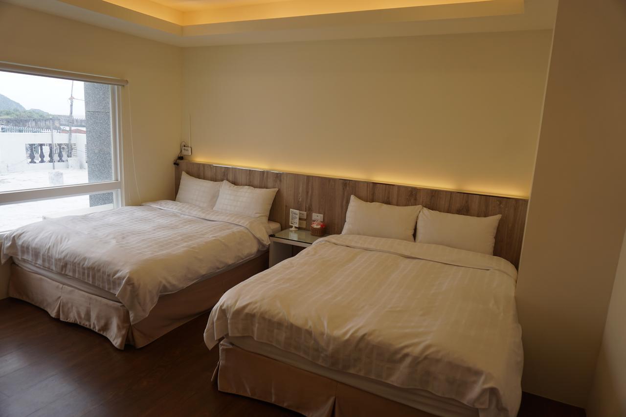 Bed and Breakfast 綠島 綠堤濱海旅店 à Lyudao Extérieur photo