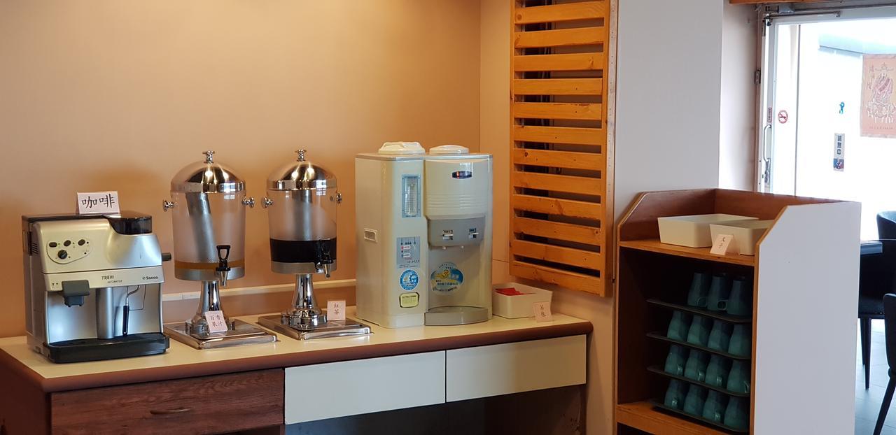 Bed and Breakfast 綠島 綠堤濱海旅店 à Lyudao Extérieur photo
