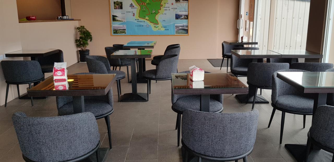 Bed and Breakfast 綠島 綠堤濱海旅店 à Lyudao Extérieur photo